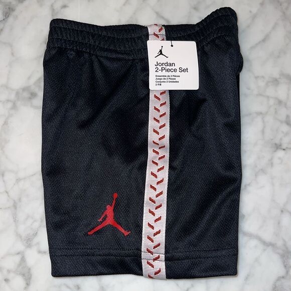 NWT Boys' MJ Flight Tee & Mesh Shorts Set - Picture 13 of 13